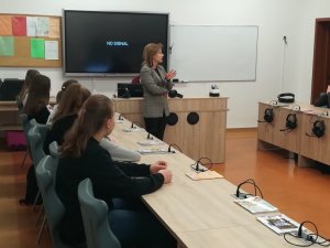 Spotkanie w Szkole podstawowej nr 6 w Ostrołęce - wspólnie z Panią Beatą Drabot z Poradni Psychologiczno-Pedagogicznej w Ostrołęce.