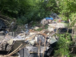 Śmieci zgromadzone przez mieszkańca gminy Sochaczew