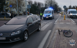 Potrącenie 9-letniego rowerzysty przez pojazd  volkswagen