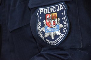 naszywka z napisem Komenda Powiatowa Policji w Żyrardowie